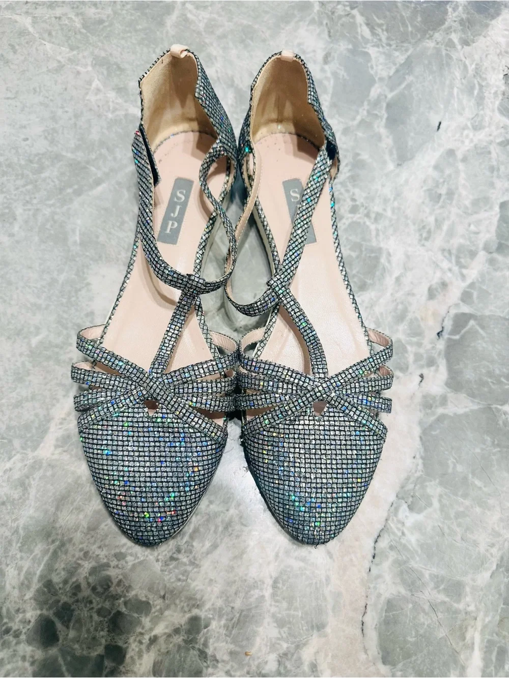 SJP Sarah Jessica Parker 7.5-8 EU 38.5Silver Holographic Glitter Caged Flat - Picture 1 of 3